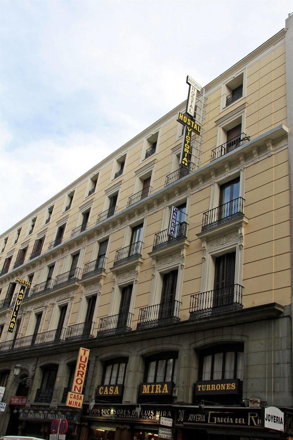Pensión Victoria Iii
