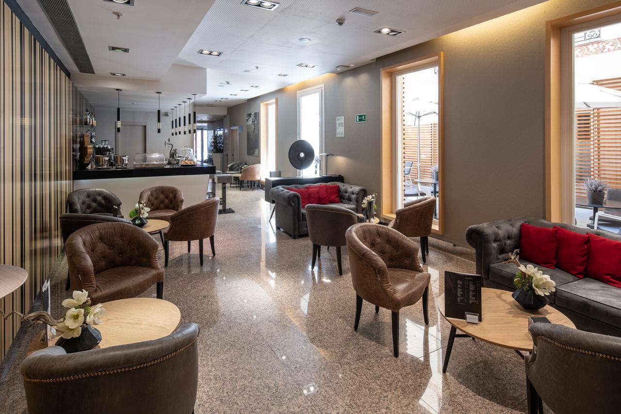 Catalonia Plaza Mayor Hotel 4*
