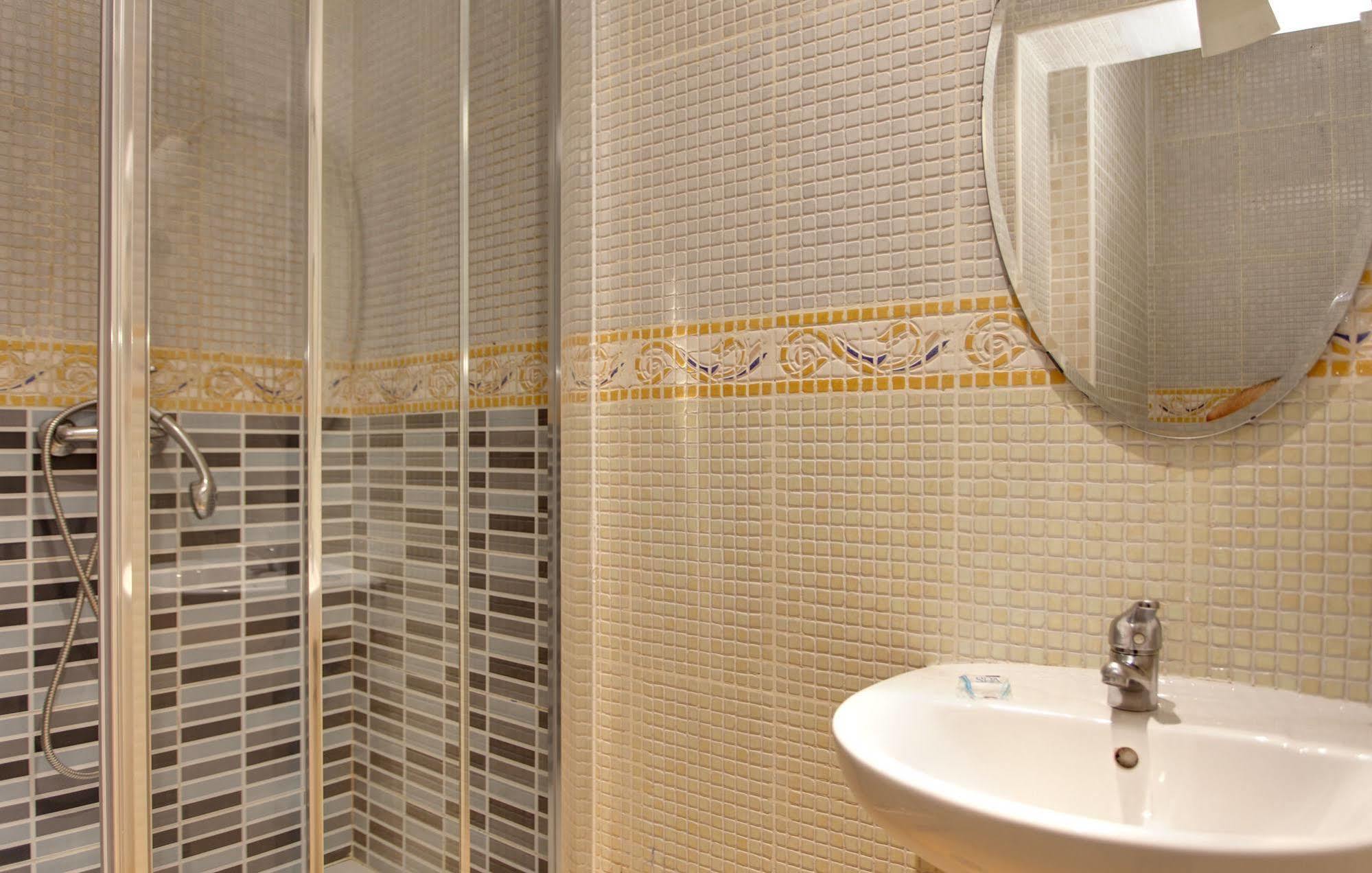 Hotel Suites You Zinc Madrid
