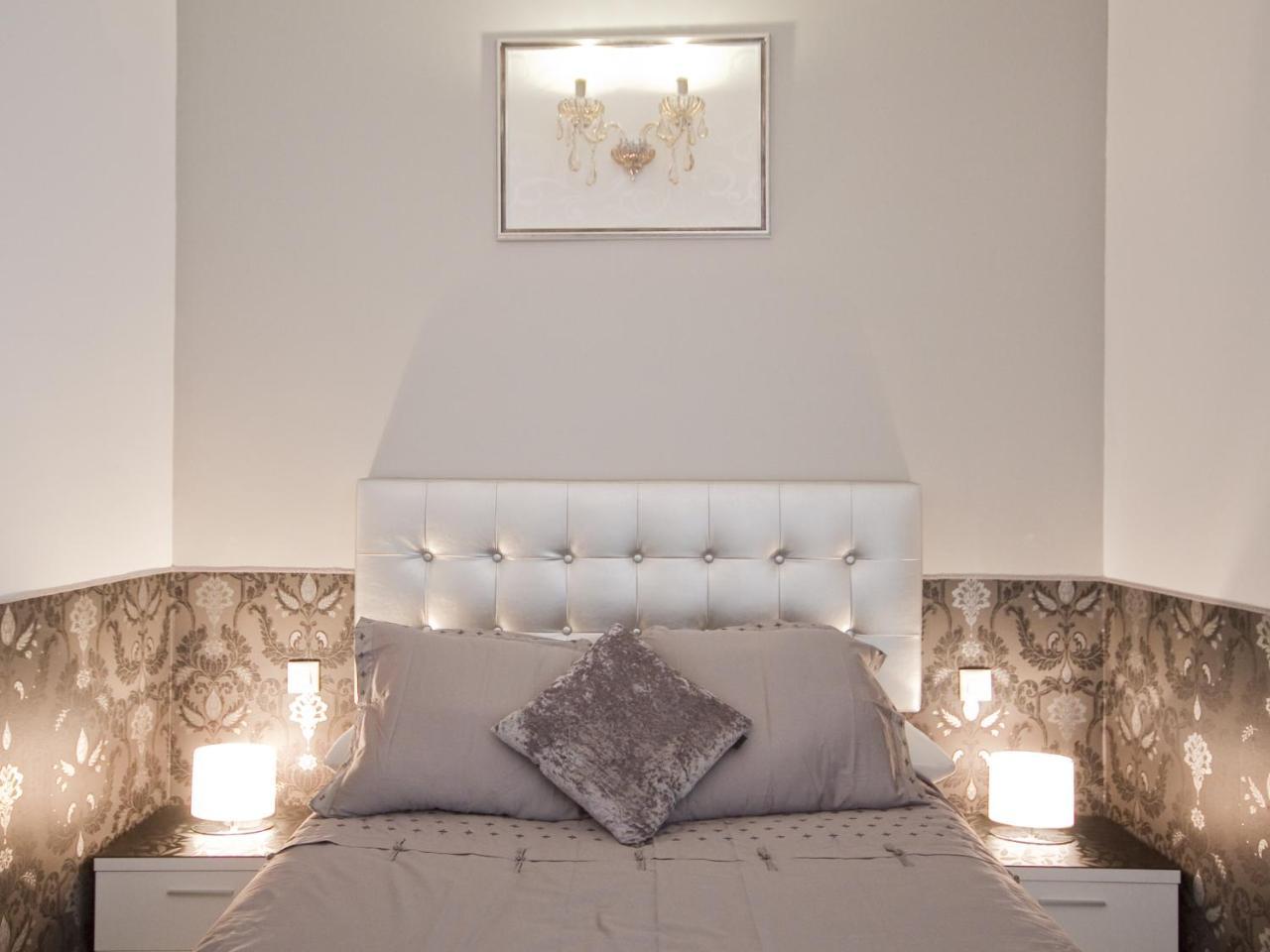 Apartamento Deluxe En Plaza Mayor *