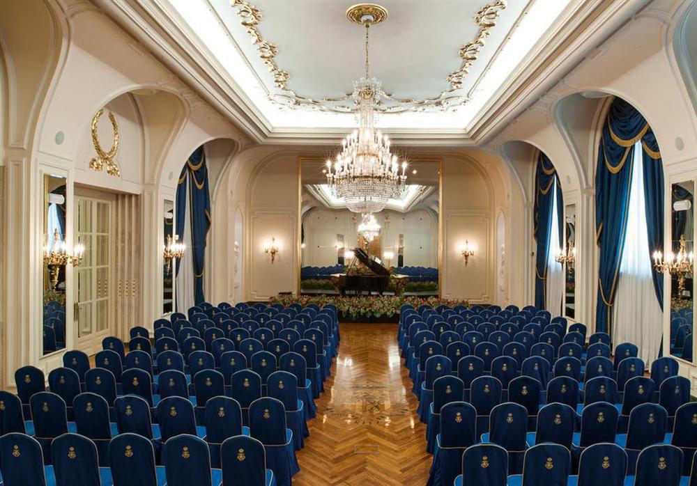 Mandarin Oriental, Ritz Hotel