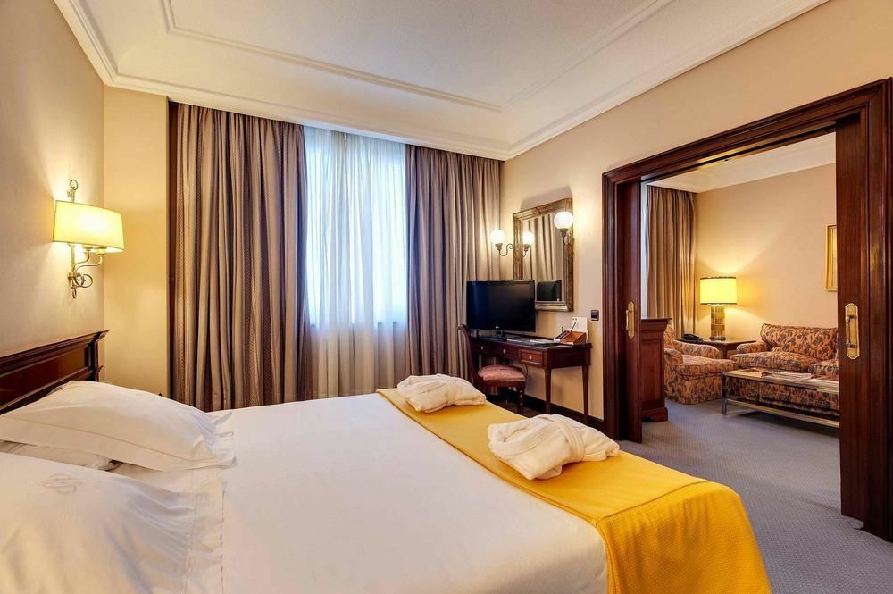 Hotel Miguel Angel 5*