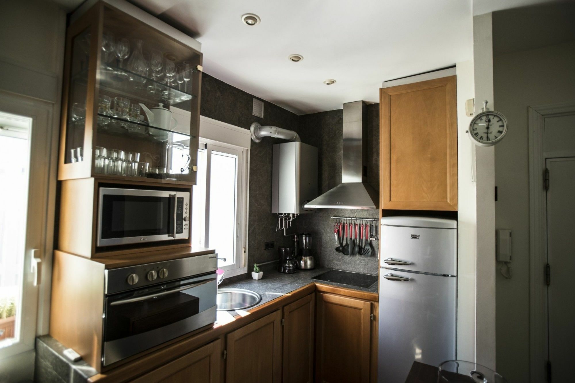 Apartamento Forever Young Salitre Madrid