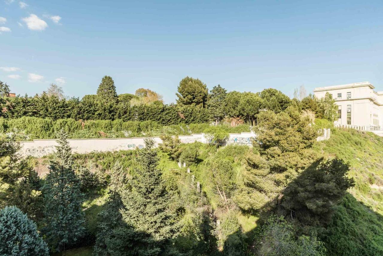 Bnbholder Majestic Atocha Station Apartamento Madrid
