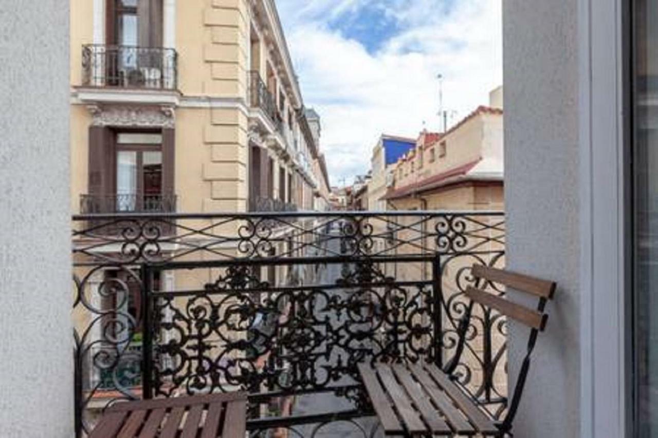 5 Calle Alamo * Madrid