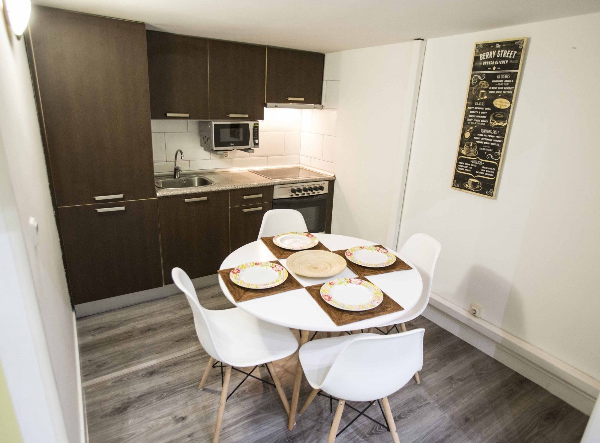 Forever Young Puerta Del Sol Apartamento