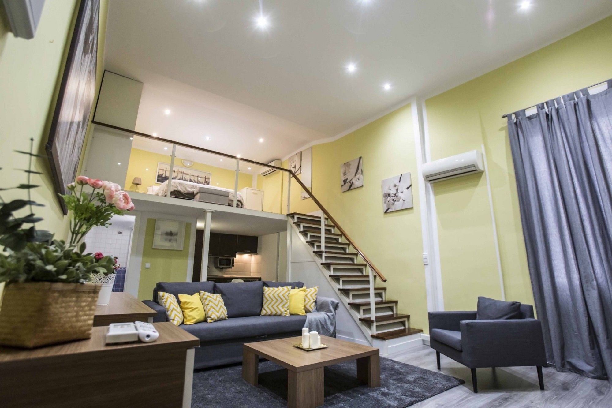 Forever Young Puerta Del Sol Apartamento Madrid