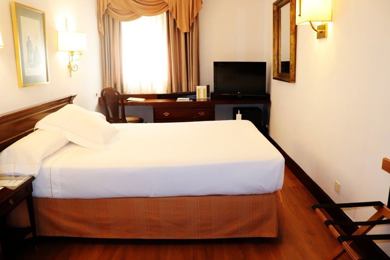 Hotel Miguel Angel Madrid