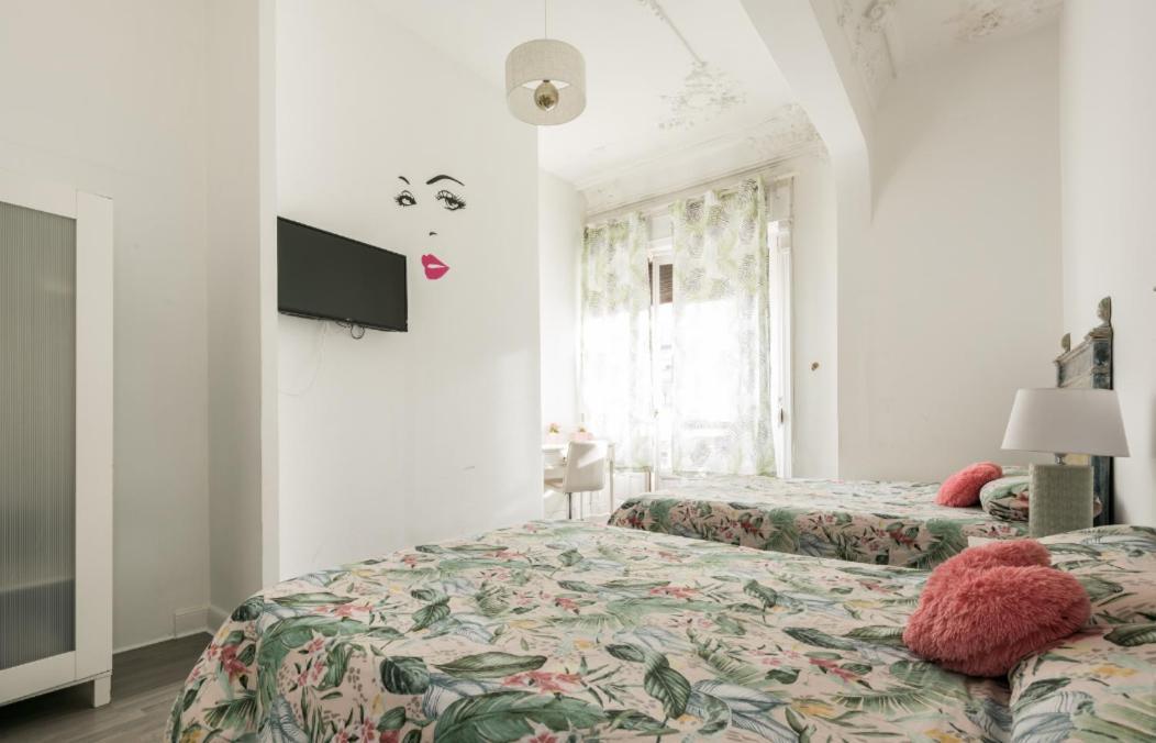 M&f 7 Rooms/7 Bathrooms Over Gran Via Apartment Madrid