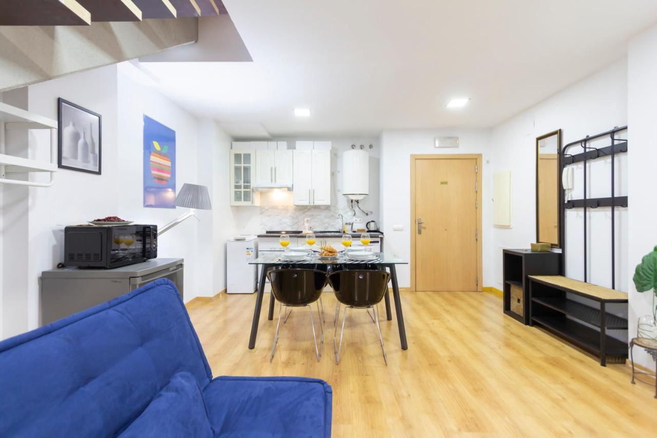 Apartamento Dobo Manoteras 3 Madrid