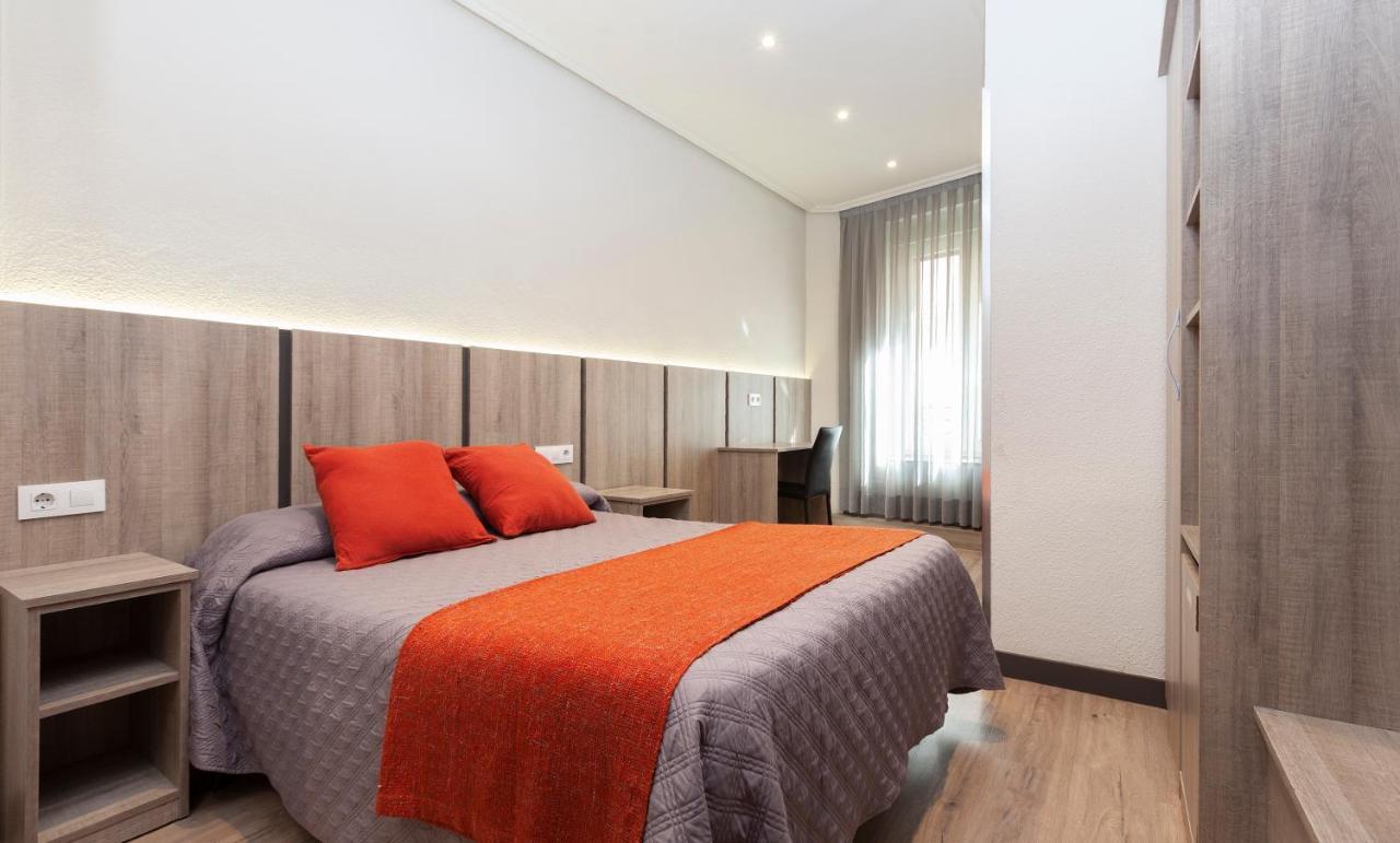 Hotel María Luisa 2*